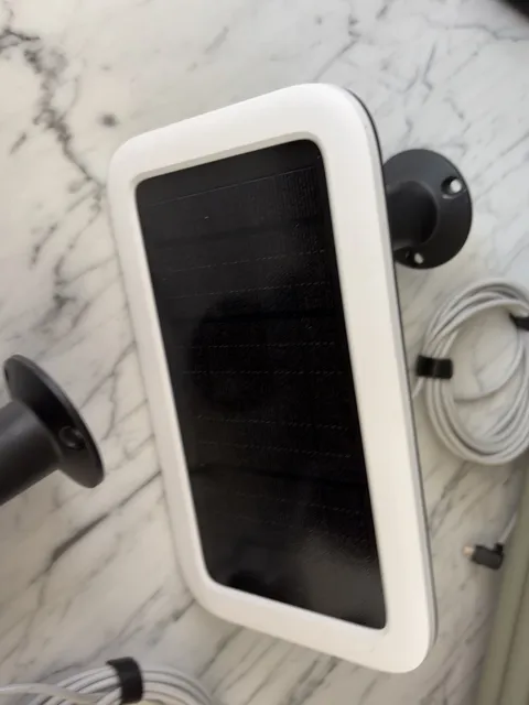 SimpliSafe Solar Panel for Outdoor Camera - White - Tested Working