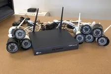 XVIM H.264 Network DVR and 8 Cameras *Tested*