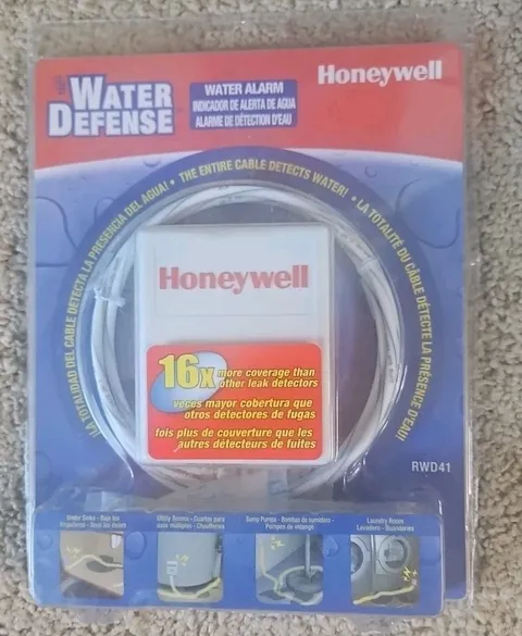 Honeywell Water Defense Alarm RWD41 Water Alarm Detection Battery Operated NEW!