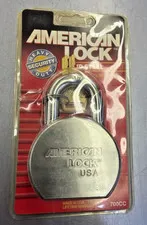 NIB-AMERICAN LOCK 700CC SOLID STEEL HARDENED STEEL SHACKLE HEAVY DUT (CJL007079)