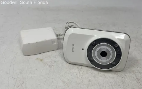 D-Link DCS-932L Compact Indoor Wireless Network Cloud Security Camera Untested