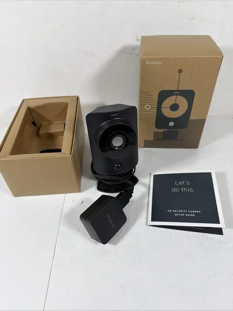 SimpliSafe Indoor Camera Wi-Fi HD Security Camera Model SSCM2 W/Cable