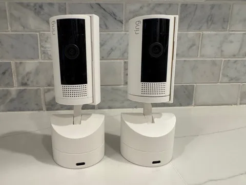 Bundle of 2 Ring Pan-Tilt Indoor Cams 360° 5F93F2 White w/ Power & Bases