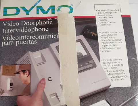 DYMO Video Doorphone (Includes Video Monitor & Camera) 
