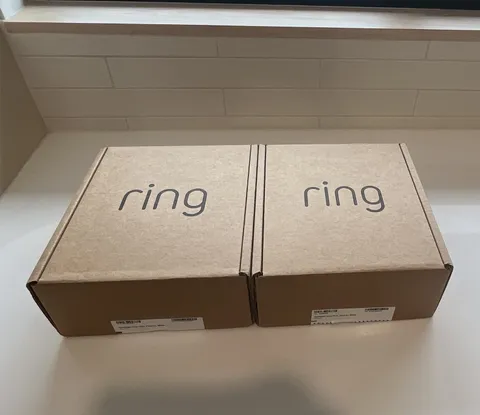 Ring Spotlight Cam Plus Plug-In Spotlight 1080p White Indoor/Outdoor Alexa