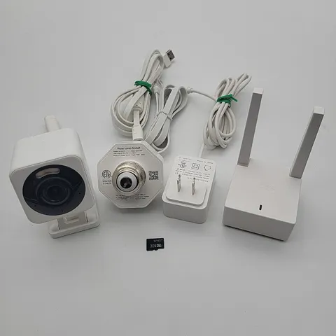Wyze Outdoor Security Bundle Cam V4 Base Station WVODB1 Wyze Lamp Socket WYZELS1