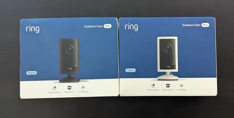 Ring Outdoor Cam Pro Retinal 4K Plug-In Camera 2-Pack White & Black New / Sealed
