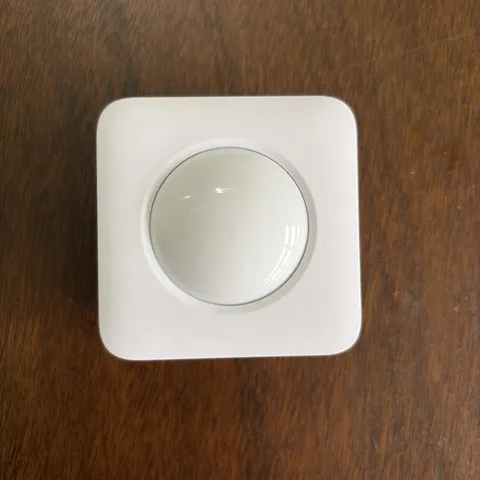 SimpliSafe Motion Sensor Compatible with Gen 2 Security System               G
