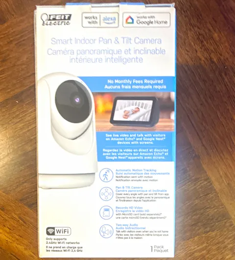 Feit Electric Smart Indoor Pan/Tilt Camera Wi-Fi 1080p HD Night Vision Audio