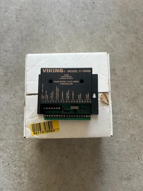 VIKING C-1000B Door Entry Controller w / Power Supply