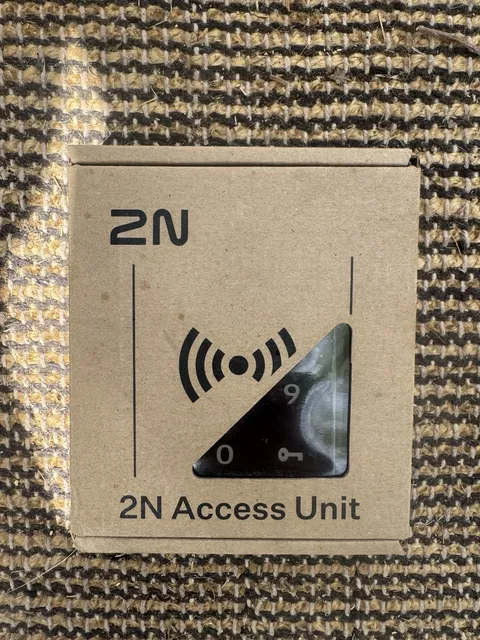 2N Access Unit 2.0 Touch keypad