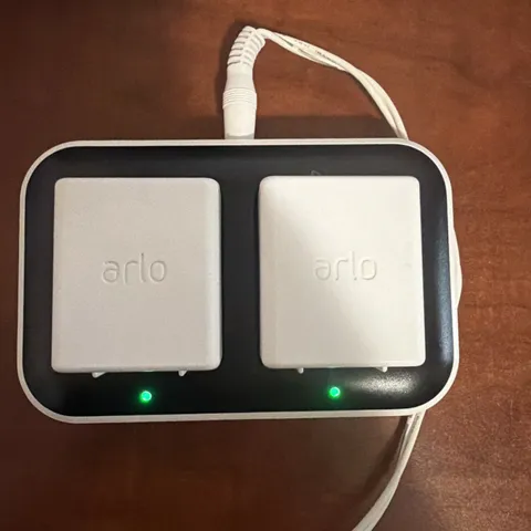 Arlo VMA5400C Dual Battery Charger for Arlo Ultra and Pro 4/3 and 2 Batteries