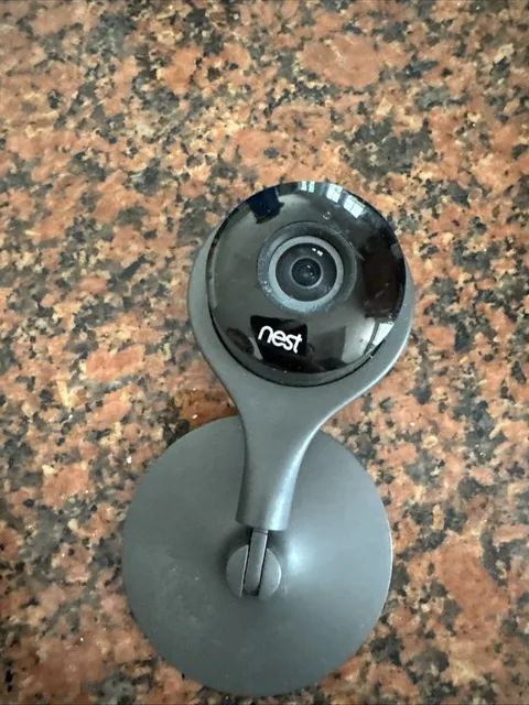 Google Nest Cam Indoor Security 1st Generation NC1104US A0005 Camera Only