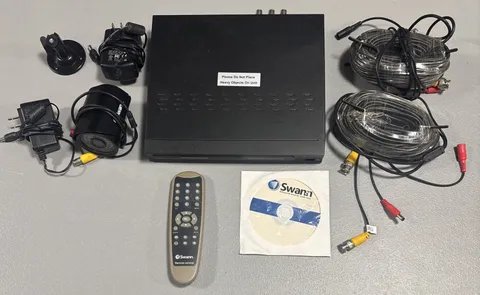 Swann Day/Night Home Security DVR Model WMT-HOMEDVR4~1 Camera~500GB~Remote