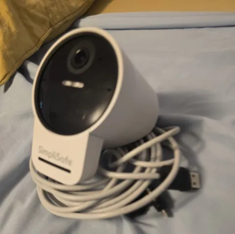 Google Nest  Outdoor Security Camera simpliSafe and Cable PARTS ONLY AS IS
