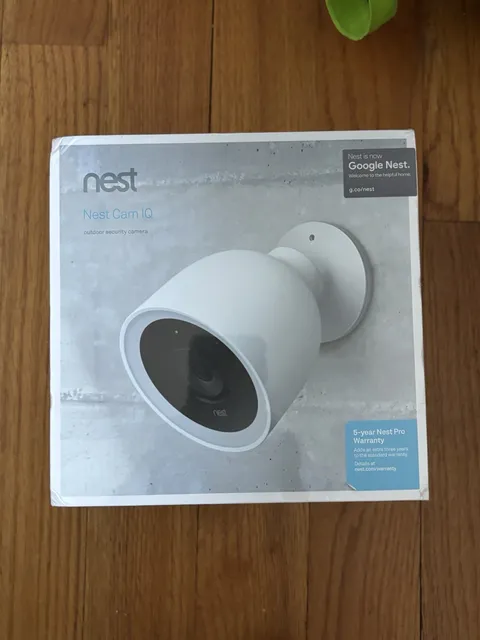 Google Nest Cam IQ Outdoor Camera NC4101US/NC4100US - Sealed