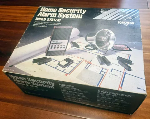Vintage/rare Fortress Home Security Alarm System Wired DA-9700