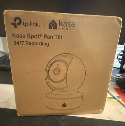 TP-LINK Kasa Spot Pan/Tilt 1080p Wi-Fi Indoor Cam Night Vision 2-Way EC70