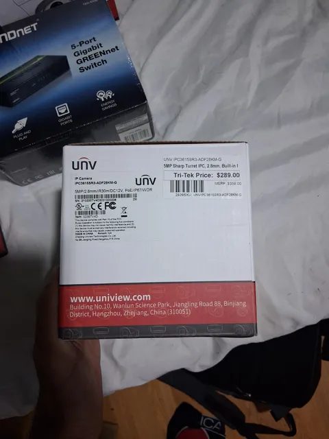 UNV Uniview 4MP IP Weatherproof IR Turret Camera IPC3614SR-ADF28KM-H Open Box