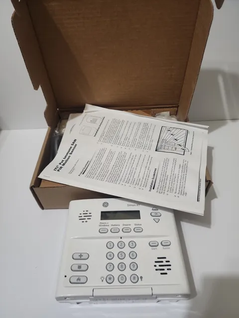 GE Simon XT Sum4 Interlogix 600-1054-95R-SUM4 Alarm Key Pad
