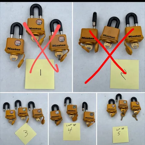 Master Lock Padlocks Weather Resistant ONE SET of 3 LOCKS Keyed The Same READ!!