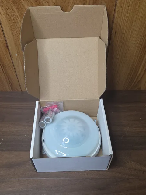 Bosch EN1265 EchoStream 360°  Ceiling Mount Motion Detector White New Open Box