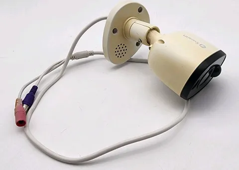Swann SWPRO-4KWLB 4K Ultra HD Heat and Motion Detection Sensor Security Camera