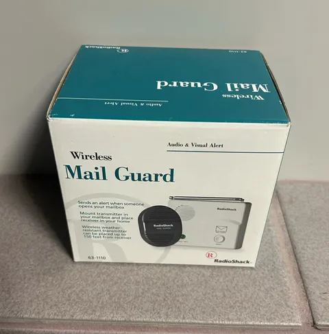 RadioShack Wireless Mail Guard 63-1110 Mailbox Open Alert Device NEW