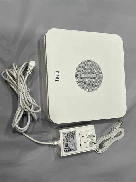 Ring Alarm Base Station -1st Gen- 4HB1U90EN0 w/ AC Adapter. Unlocked