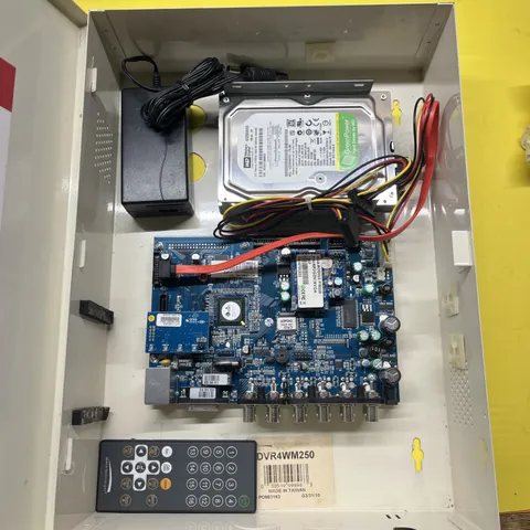 SPECO TECH  Security Wall mount DVR DVR4WM250