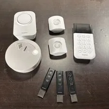SimpliSafe Home Security System Bundle Keypad Siren Smoke Detector & 3 Fobs