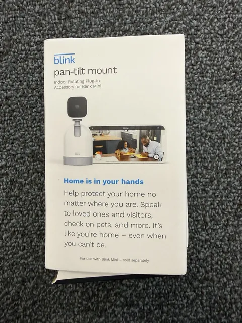 Blink Mini Pan-Tilt Mount White 360° Rotating Indoor Camera Mount Open Box