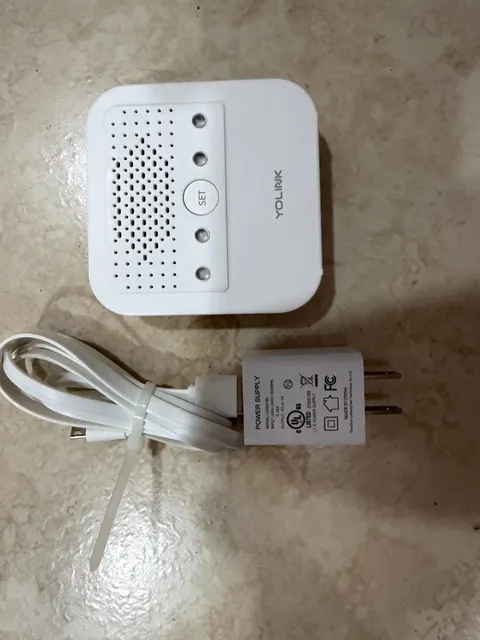 Smart Siren Alarm, Wireless Home Security Alarm with 110 dB Loud Au... Fast Ship