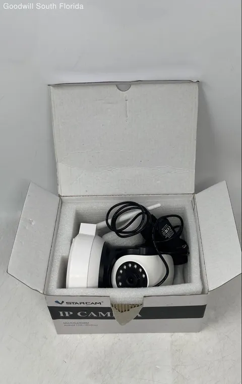 VStarcam White Black IP Night Vision Wireless Security Camera In Box Not Tested