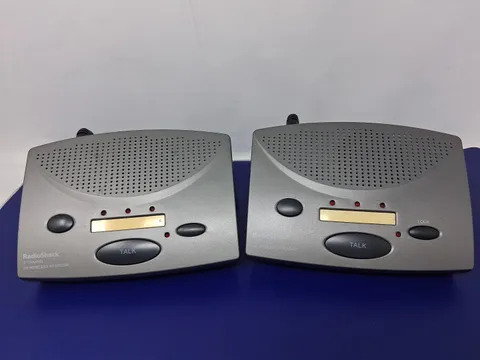 Radio Shack #43-3105 FM 3 Channel Wireless Intercom System Lot of 2 Tested Works