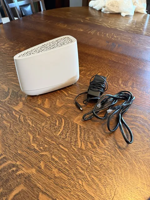 Vivint smart Drive (Space Monkey) sm2-2w10 DVR Recording storage Used