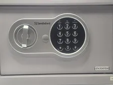 Sandleford Digital Electronic Laptop Safe Security Box with Override Keys & Batt