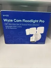 WYZE Cam Floodlight Pro 2.5K QHD Outdoor Wi-Fi Smart Security Camera - White