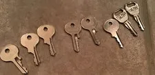 FULTON KEYS& TRIMAX KEYS LOT Preowned TOTAL OF 8