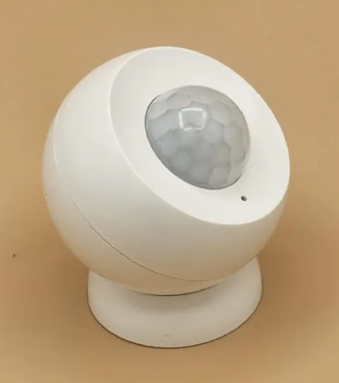 Zooz Z-Wave Motion Sensor with Magnetic Base ZSE18