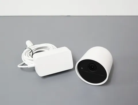 Philips Hue 581504 Wired Security Camera - White