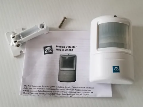 X-10.com Wireless Motion Detector MS18A
