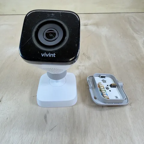 Vivint Outdoor Camera Pro VS-ODC350-WHT White Wired Security Camera OEM