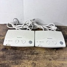 2 Radio Shack FM Wireless Intercom 43-493  Set of 2
