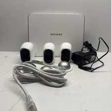 3 Netgear  Wireless Security Cameras And Base Station