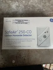 SafeAir 250-CO CO2 Detector P/N 250-CO Used