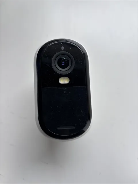 Arlo Essential (2nd Generation) VMC3050 2K Outdoor Camera