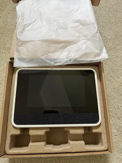 Vivint Smart Home Panel Smart Hub panel Pro Gen2 VS-SH200-001 (USED)