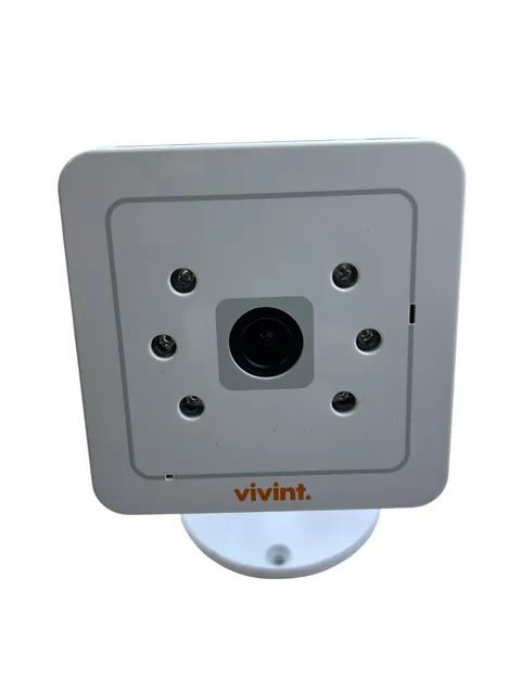 Vivint Camera ADC-V520IR & AC Adapter Stand Antenna - Used