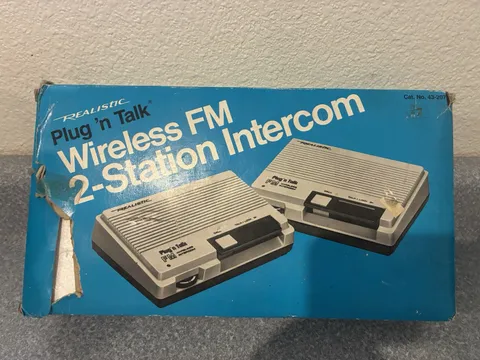 Realistic Plug N Talk FM Wireless Intercom Set In Original Box Vintage